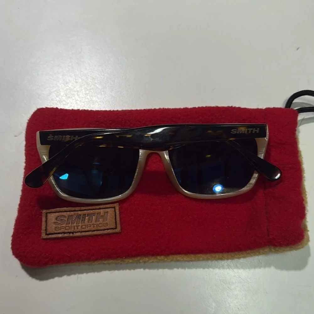 Smith Tioga Sunglasses - Picture 3 of 7